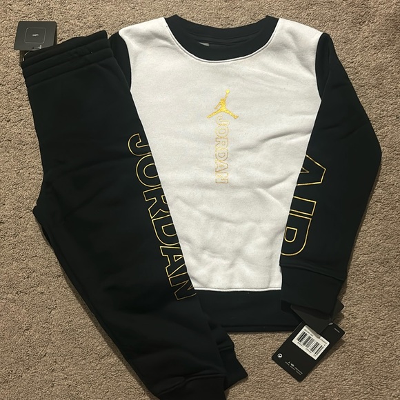 Air Joradan Kids sweater and sweatpants set Size 4 - Picture 1 of 5